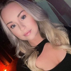 Meet your Posher, Hayley